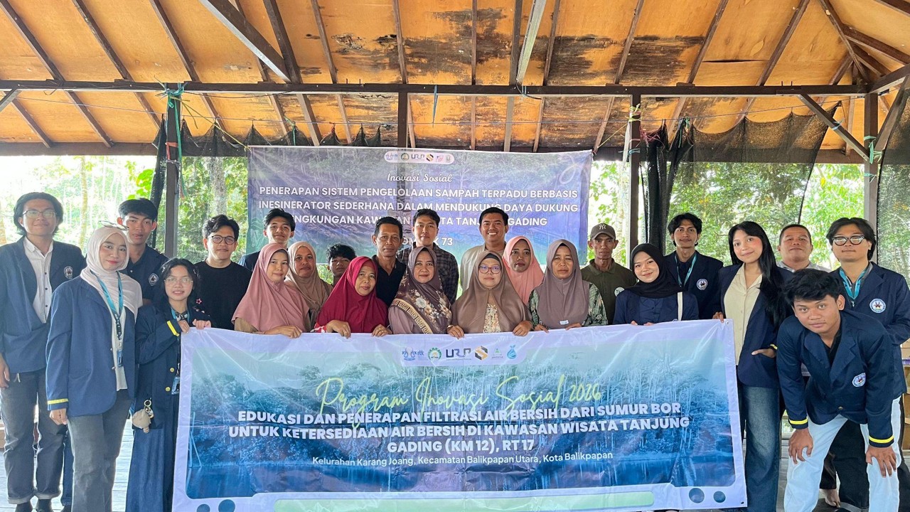Edukasi dan Penerapan Filtrasi Air Bersih dari Sumur Bor untuk Ketersediaan Air Bersih di Tempat Wisata Tanjung Gading (KM 12), RT 17, Kelurahan Karang Joang, Kecamatan Balikpapan Utara